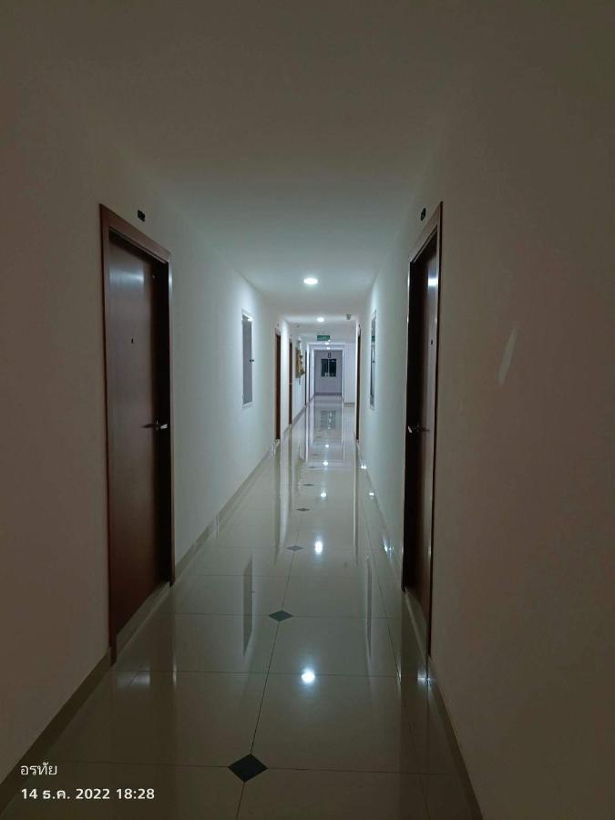 Trio Gems Condo, Pattaya Thailand Jomtien Beach Exterior photo